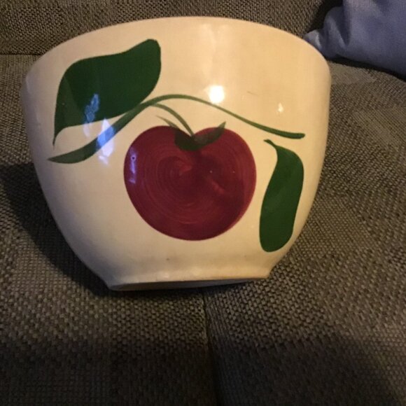 Vintage Watt Pottery Apple Bowl - Antique Watt #04 Bowl - Kitchen Primitive - Picture 3 of 6